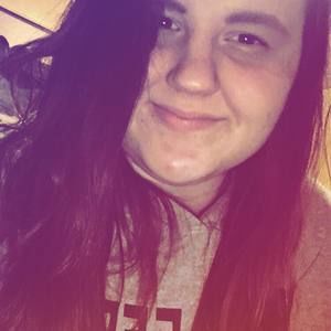 Meet your Posher, Avery